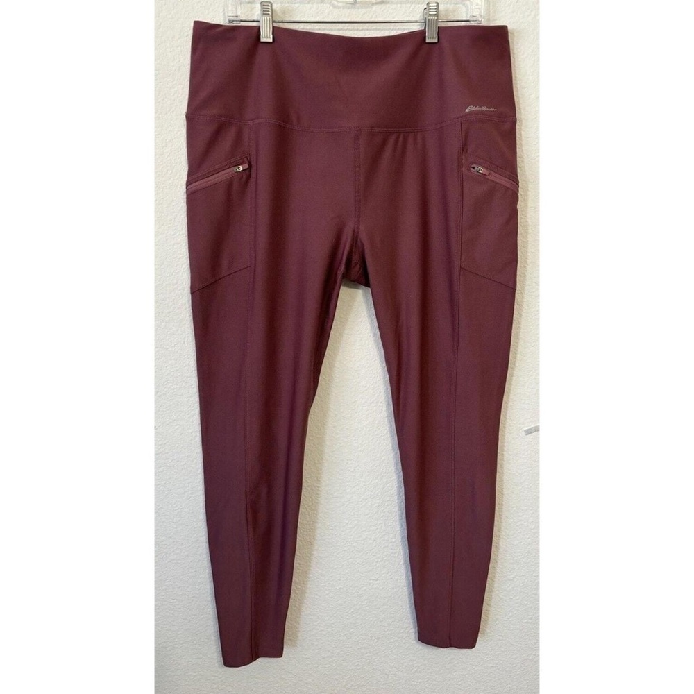 EDDIE BAUER Women's Trail Tight High-Rise Capris - Picture 1 of 3